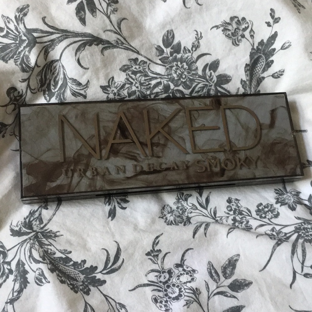 Naked Urban decay Smokey palette